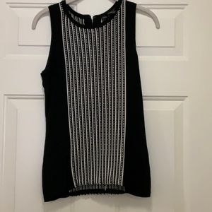 WHBM TOP